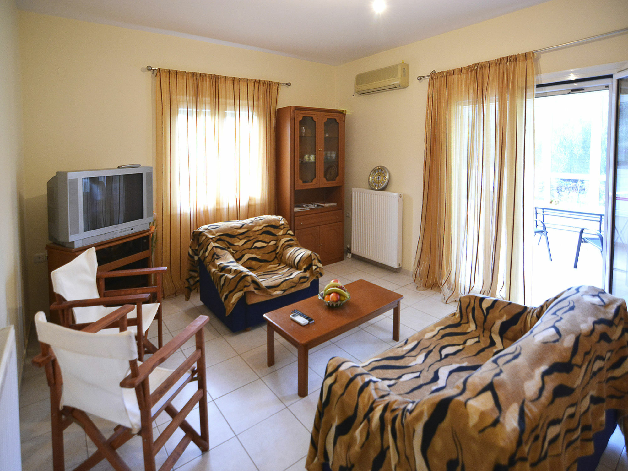 Dimitra Apartments Zakros City Esterno foto
